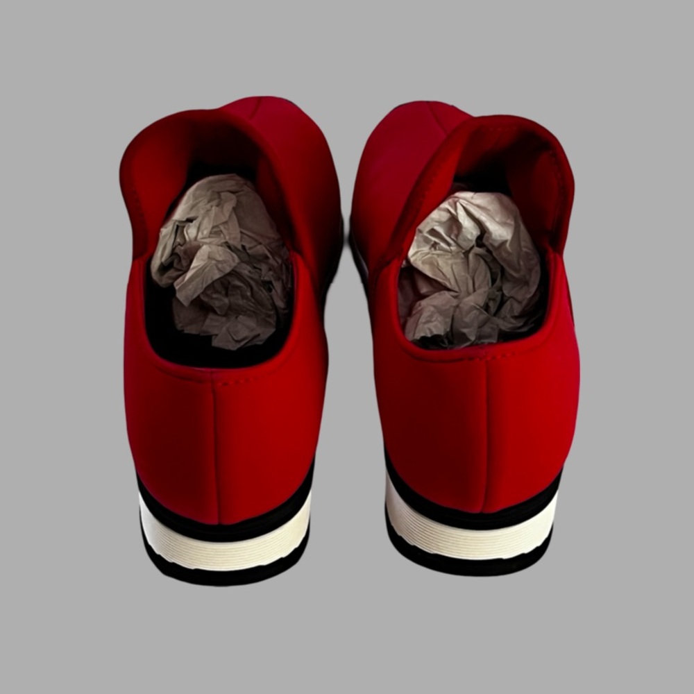 Red Slip-On Sneakers Size 6 - Picture 5 of 14